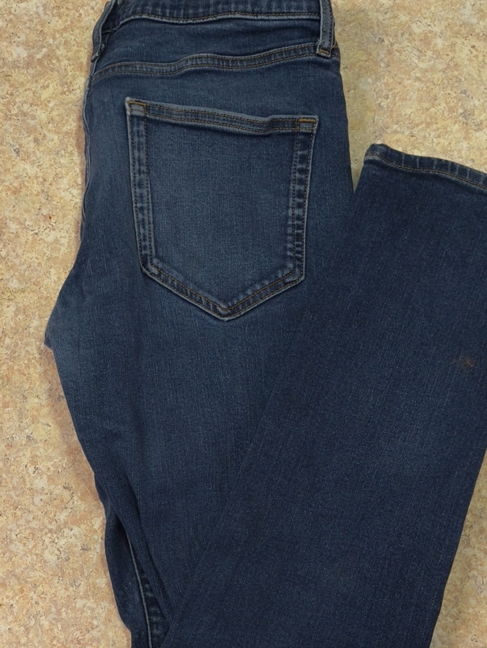 Goodthreads Denim Jeans in Blue with Gold Stitching Sz 32x32 GUC.